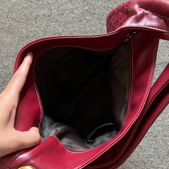 Pritzi Woven Leather Red Hobo Shoulder Tote Satchel Hand Bag Purse Zip Closure - Picture 9 of 13